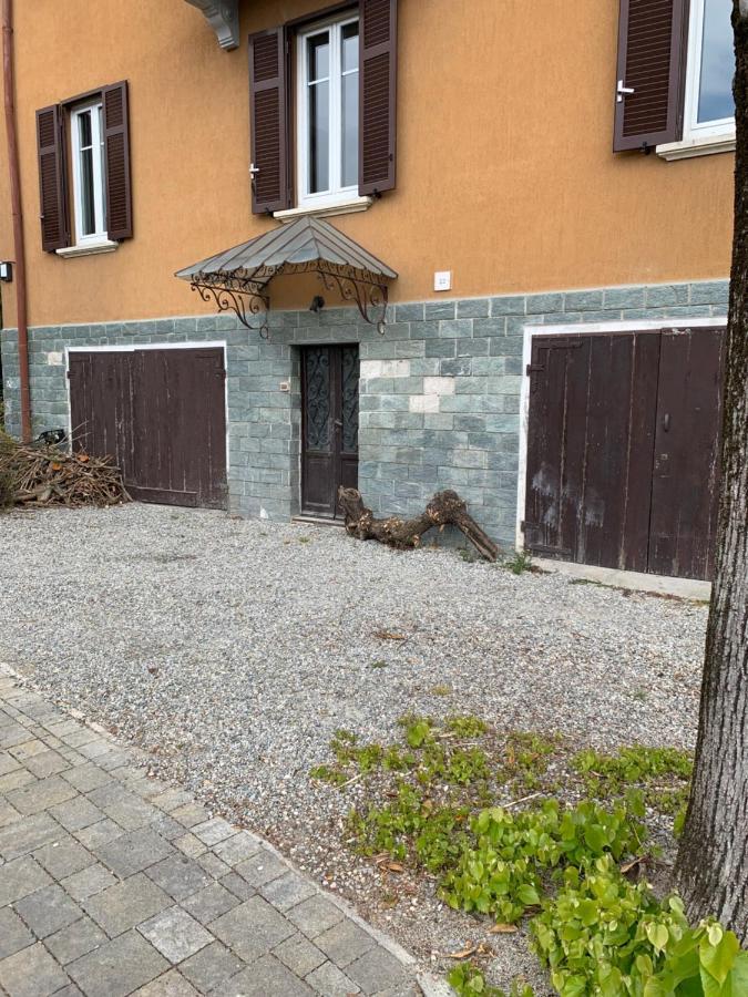 Oste al numero 22 San Fermo della Battaglia Eksteriør billede